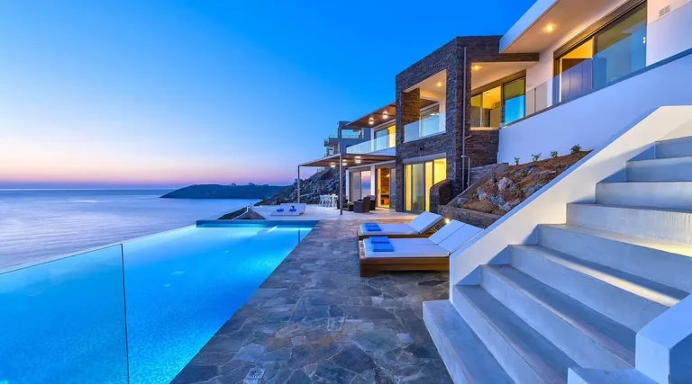 luxury-villa-greece